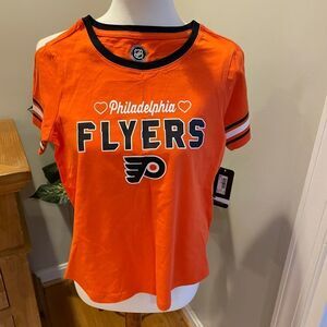 Philadelphia Flyers Girls tshirt NWT